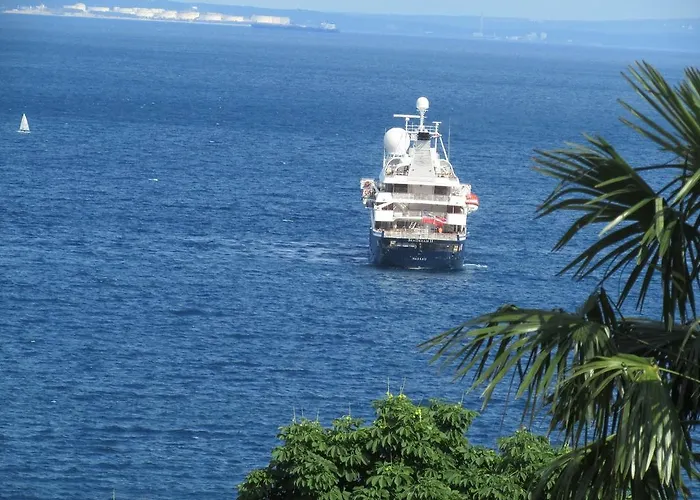 ゲストハウス Katarina