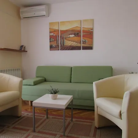 Katarina Guest house