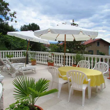 Katarina Guest house 4*