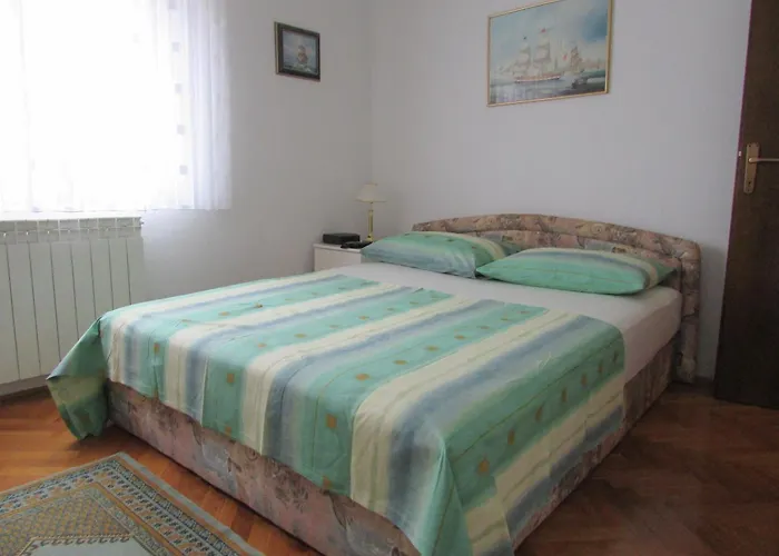 Gostinjska kuća Katarina 4*