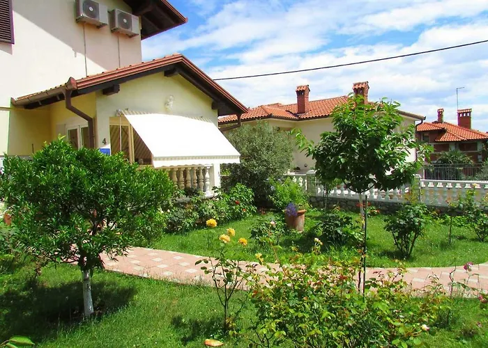 Katarina Gostinjska kuća 4*